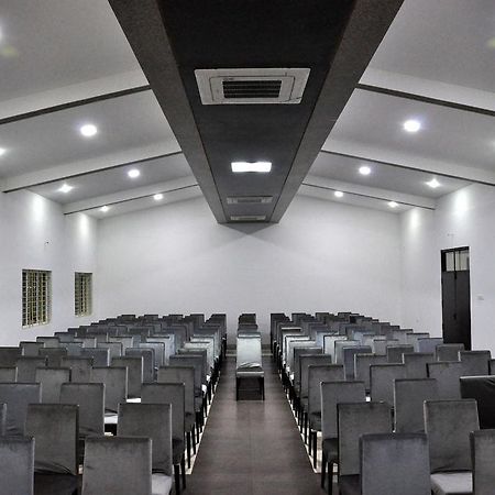Hotel The Home Tirupur Kültér fotó