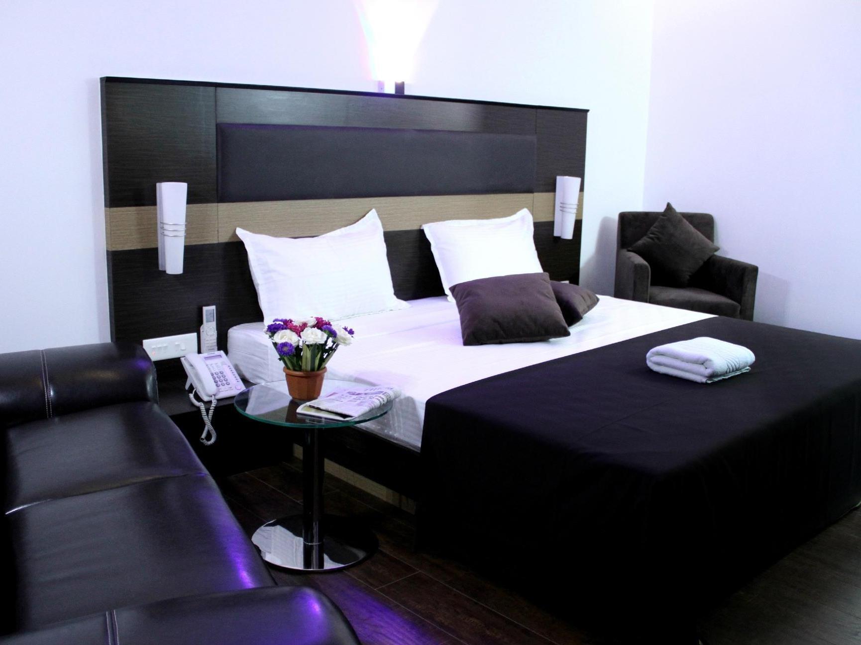 Hotel The Home Tirupur Kültér fotó
