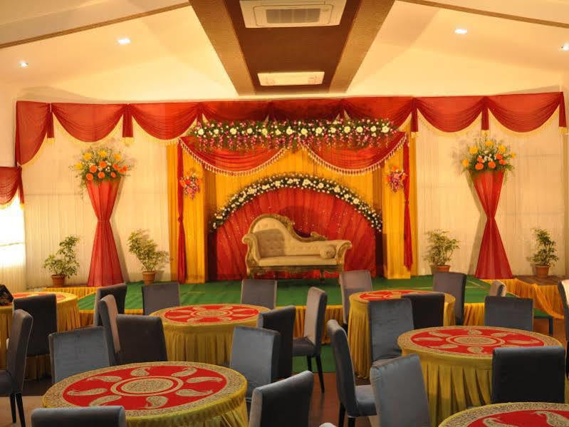 Hotel The Home Tirupur Kültér fotó