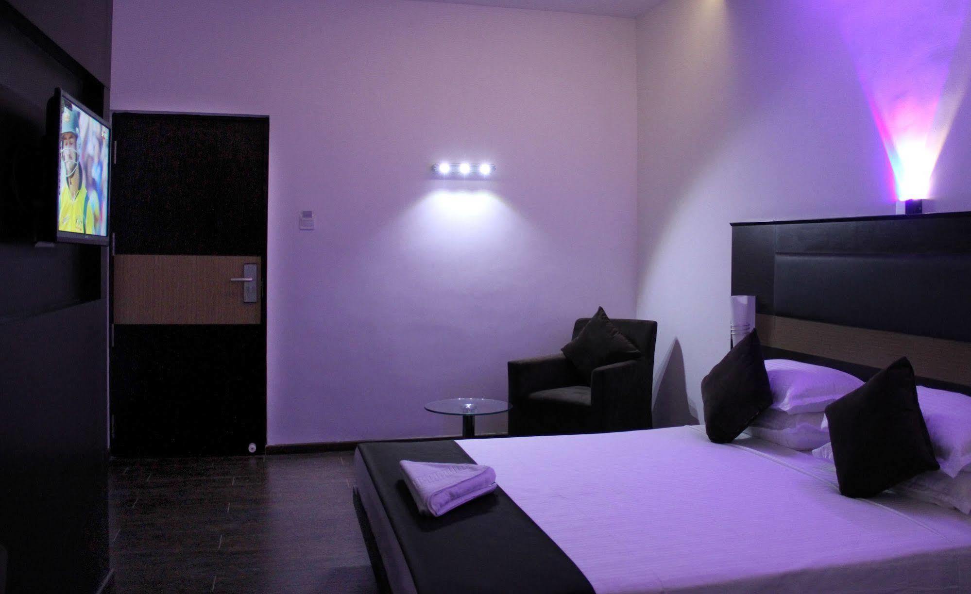 Hotel The Home Tirupur Kültér fotó